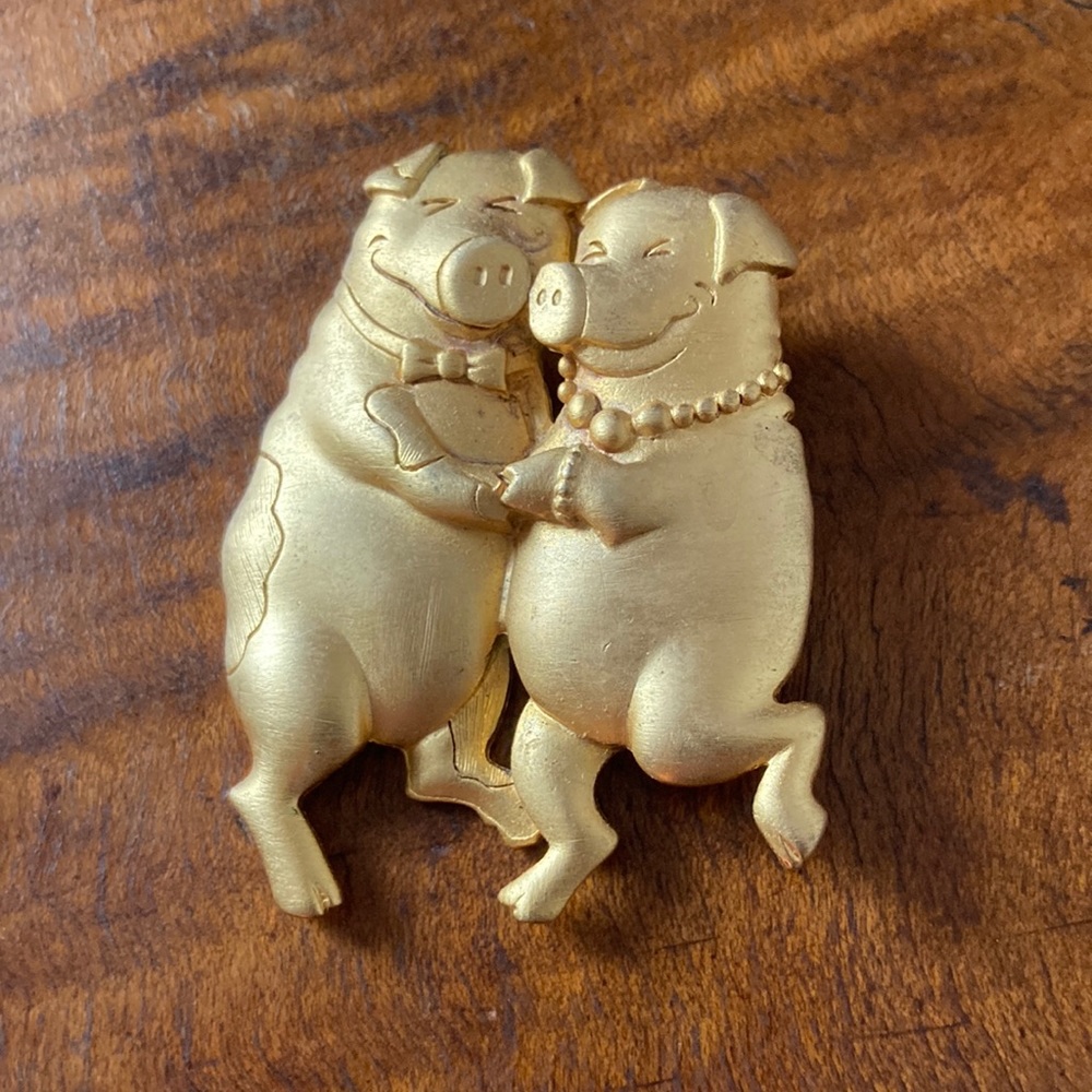 JJ Brooch Pin | Pigs | Vintage